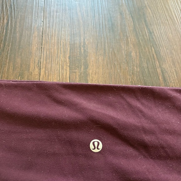 Lululemon lululemon Align High-Rise Maroon Leggings - Picture 4 of 7